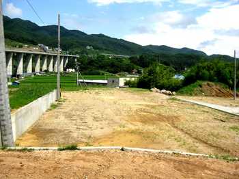 小諸、下平尾 北側.jpg